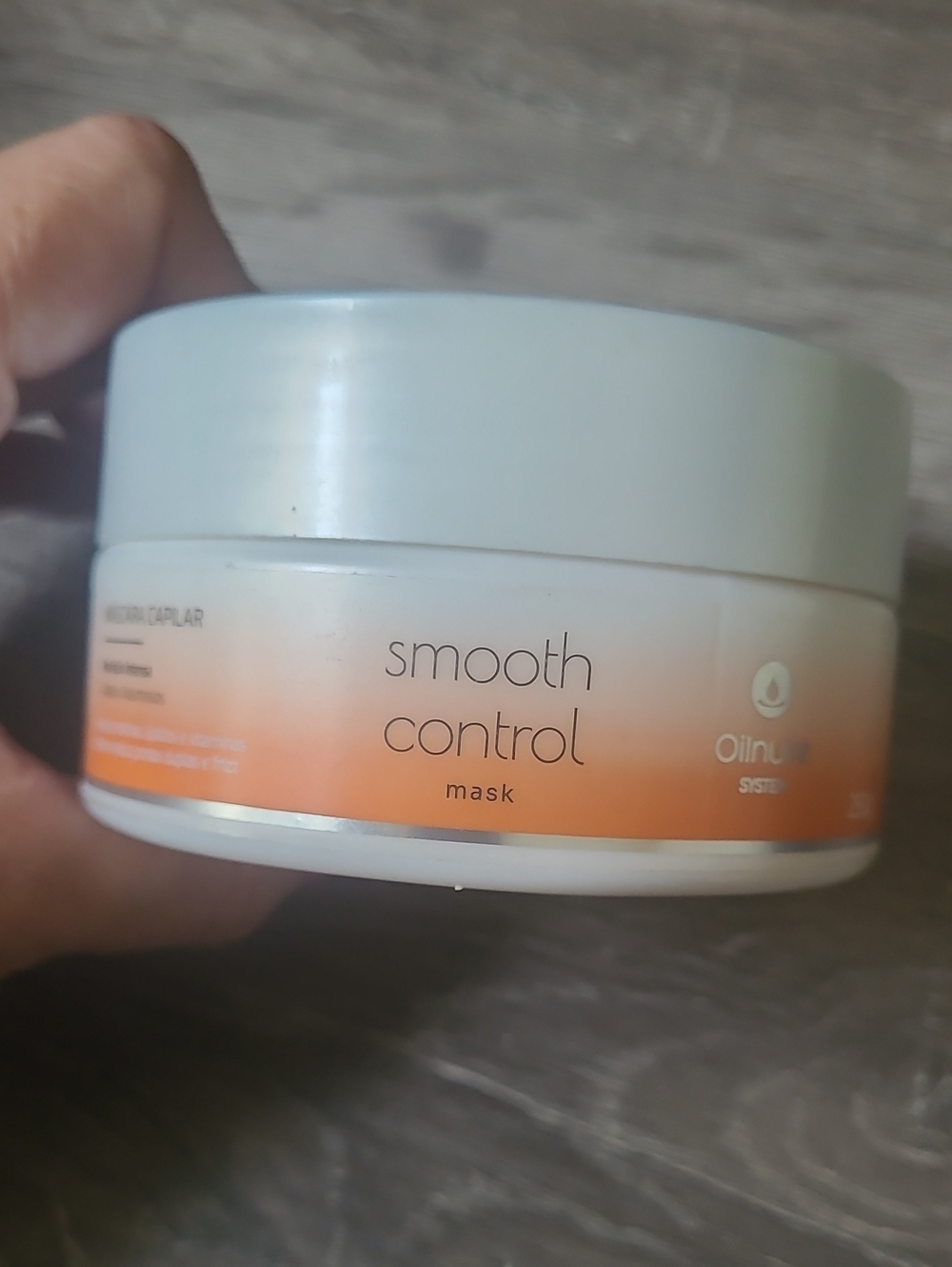Brazilian Red Iron Smooth Control Hair Mask- 250g